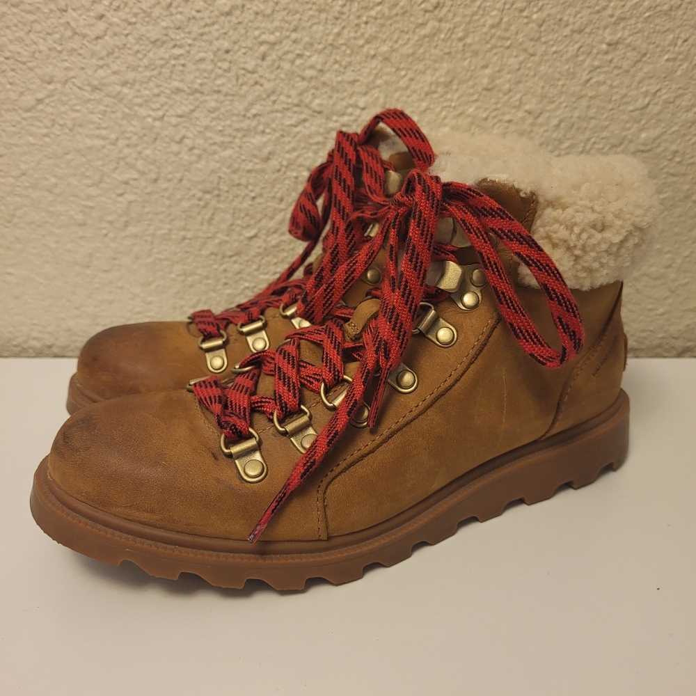 Sorel Sherpa Cuff Tan Leather Lace Up Boots Size 6